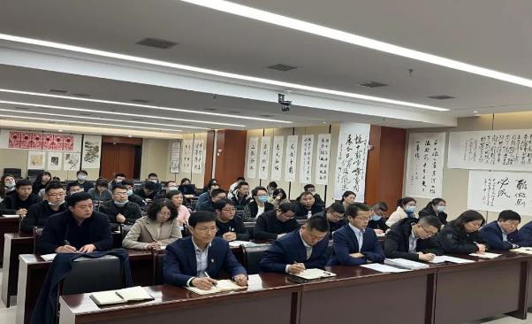 市產(chǎn)投集團召開(kāi)劃轉企業(yè)全體員工會(huì )議(圖2)